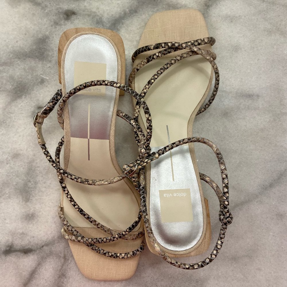 NEVER WORN Dolce Vita Snakeskin Heels Size 9.5